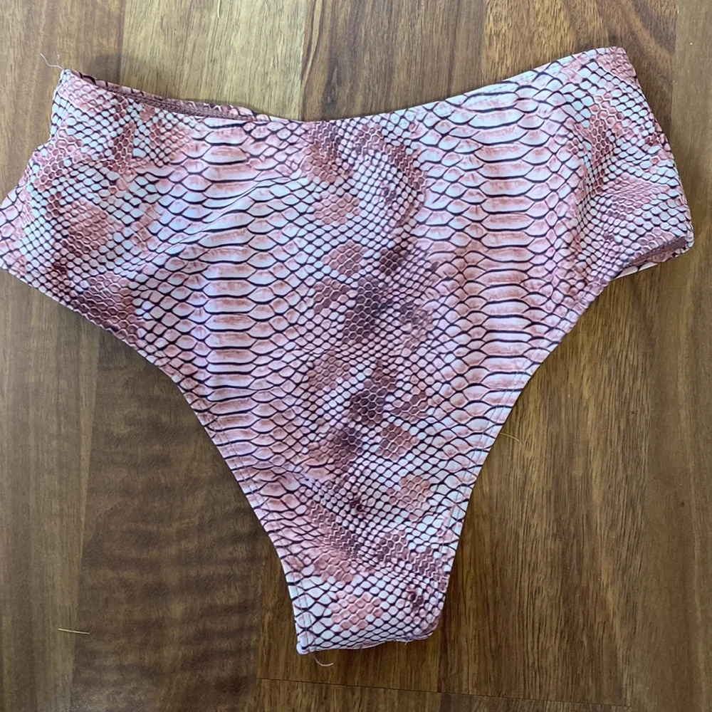 Python snake print bikini bottoms high rise - Picture 2 of 2